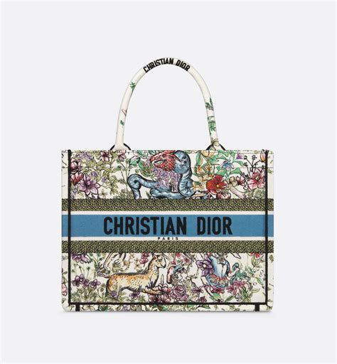 dior borsa libri|The Dior Book Tote library .